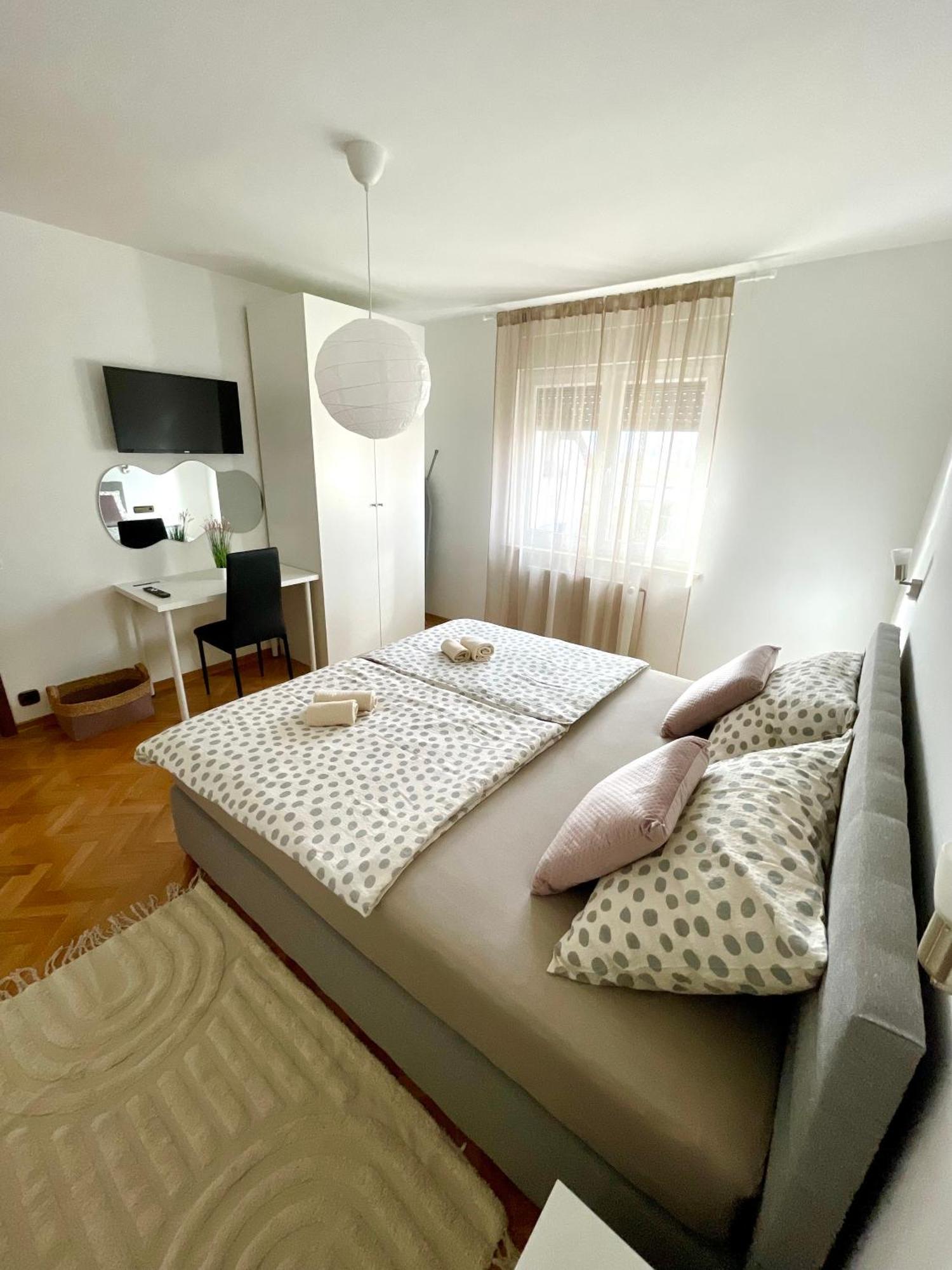 Apartman Bago Deluxe Near Zagreb Airport Velika Gorica Exterior foto